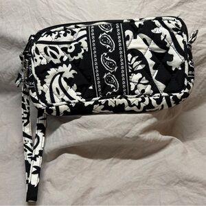Black & White Quilted Wristlet – Small Clutch Bag with Strap..